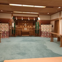 神戸ポートピアホテルの画像｜ホテル内にありますが湊川神社の神様が、祀られています。