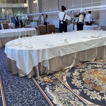 帝国ホテル　大阪の画像｜大きめな丸テーブル