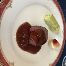 帝国ホテル　大阪の画像｜Aコースのお肉。普通に美味しいです