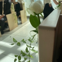 リビエラ東京の画像｜バージンロードと装花