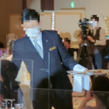 札幌グランドホテルの画像｜コロナ対策で透明のボード付き