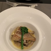 ホテルキャッスル（ＨＯＴＥＬ　ＣＡＳＴＬＥ）の画像｜魚料理。希望すれば箸も持ってきてもらえます。