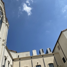 マリエール山手(セント・リージェンツ大聖堂)の画像｜ガーデンから見た景色