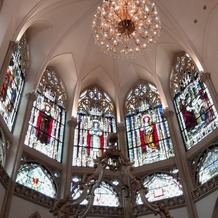 Wedding of Legend ＧＬＡＳＴＯＮＩＡ（グラストニア）の画像｜このステンドグラスに感動しました。ヨーロッパの教会みたいです。