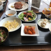 東京ドームホテルの画像｜ビュッフエで出された料理一例