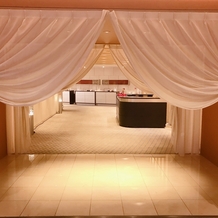 東京ドームホテルの画像｜地下の披露宴会場へ入るエントランス
