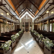 Ｏｒａｎｇｅ　Ｖｅｒｔ（オランジュ：ベール）の画像｜挙式会場の中