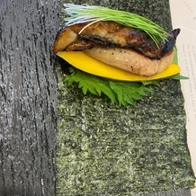Ｖｅｒｔ　Ｎｏｉｒ（ヴェールノアール）の画像｜メイン料理。お寿司みたいに巻きます。とても美味しかったです。