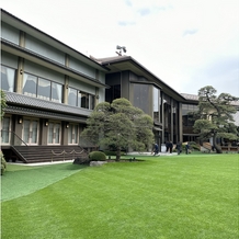 明治神宮・明治記念館の画像｜明治記念館披露宴会場前の庭園