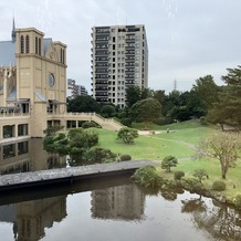 マリエール神水苑の画像｜会場から見える日本庭園