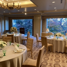 ホテル椿山荘東京の画像｜窓が大きく明るい雰囲気でした