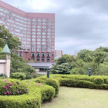 ホテル椿山荘東京の画像｜披露宴会場の庭