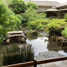 ホテル椿山荘東京の画像｜移動途中も景観の美しさへのこだわりが行き届いています。