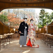 ホテル椿山荘東京の画像｜挙式後に無理を言って会場で撮影していただきました