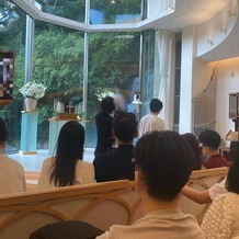 ホテル椿山荘東京の画像｜挙式レッスンの様子
実際に、これから式を挙げる方が実演してくださって、イメージを掴めました！