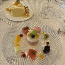 ガーデンテラス長崎　ホテル＆リゾートの画像｜せっかくのウエディングケーキなのに…
ちょっと残念。