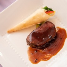 プライベートリゾート カリメーラの画像｜コース料理お肉