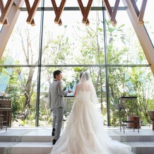 GARDEN　WEDDING　ARCADIA　KOKURA（ガーデンウェディング・アルカディア小倉）の画像｜チャペル内