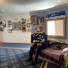 ホテル ボストンプラザ草津の画像｜会場を案内してくれる大統領