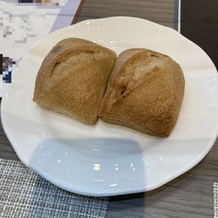アーセンティア迎賓館　柏の画像｜つけあわせのパンもおいしかったです。