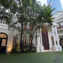 麻布迎賓館の画像｜昼のガーデンです。