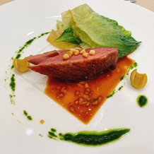 アーセンティア迎賓館　高崎の画像｜[試食会レポ] 前菜2 鴨肉とレタス
