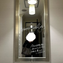 アーククラブ迎賓館　新潟の画像｜女子トイレの鏡にはメッセージが