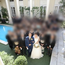 アーヴェリール迎賓館　名古屋の画像｜ガーデンでの集合写真