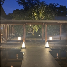 ＧＡＲＤＥＮ ＲＥＳＴＡＵＲＡＮＴ ＴＯＫＵＧＡＷＡＥＮ（ガーデンレストラン徳川園）の画像｜ゲスト入口