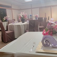 ＧＡＲＤＥＮ ＲＥＳＴＡＵＲＡＮＴ ＴＯＫＵＧＡＷＡＥＮ（ガーデンレストラン徳川園）の画像｜約100程入る披露宴会場