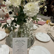 ベイサイド迎賓館　鹿児島の画像｜テーブル装花