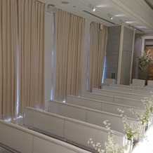 ニーズ青山 by T&amp;amp;G WEDDING (旧 青山迎賓館)の画像｜チャペル新婦側親族席