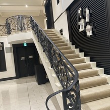 青山迎賓館の画像｜披露宴会場の階段