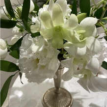 ニーズ青山 by T&amp;amp;G WEDDING (旧 青山迎賓館)の画像｜見学日に挙式された方々のテーブルフラワー