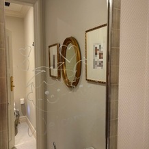 アーフェリーク迎賓館 大阪の画像｜トイレの鏡