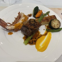 アーヴェリール迎賓館　高松の画像｜試食したオマール海老と黒トリュフとお肉とても美味しかったです。