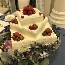 ガーデンヒルズ迎賓館　大宮の画像｜ウエディングケーキ、このケーキほんとに美味しかった