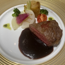 ＡＱＵＡ　ＧＡＲＤＥＮ　ＴＥＲＲＡＣＥ（アクアガーデンテラス）の画像｜試食会のメイン料理