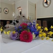 ベイサイド迎賓館　松山の画像｜ブライダルサロンと、フェアでいただいた花束