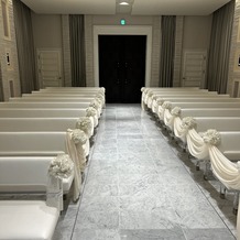 ヒルサイドクラブ迎賓館　札幌の画像｜白を基調とした雰囲気で好みでした。