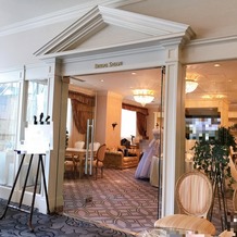 ウェスティンホテル大阪の画像｜ブライダルサロンのエントランス
