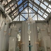 ホテル　メルパルク横浜の画像｜ガラス張りの天井から暖かい陽の光が差し込んできれいです！
