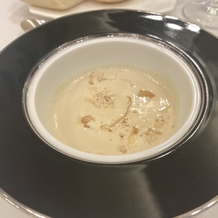 Ｍｉｅｌ　Ｃｌｏｃｈｅ（ミエルクローチェ）の画像｜スープ