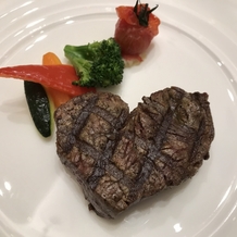アニヴェルセル　豊洲の画像｜ハート型のお肉