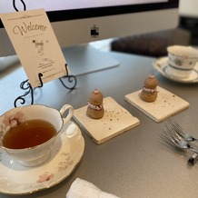 四季の丘 seasons withの画像｜説明前に出して下さった紅茶とデザート！