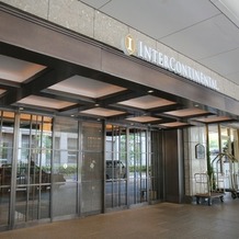 ホテル インターコンチネンタル 東京ベイの画像｜ホテル入り口