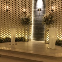 ホテル インターコンチネンタル 東京ベイの画像｜一番前の席から祭壇。
結構近め。