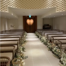 ホテル インターコンチネンタル 東京ベイの画像｜丸い会場
ハートのライトがかわいい