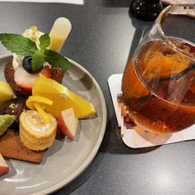 アルモニーアッシュの画像｜焼き菓子と果物