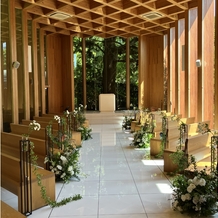 鶴見ノ森　迎賓館の画像｜入った瞬間に木の香りが漂います。